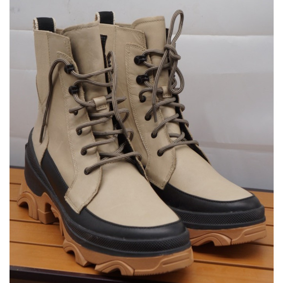 New! Sorel Women's Brex Lug Sole Lace-Up Boots Sandy Tan Black 9 - Picture 1 of 12